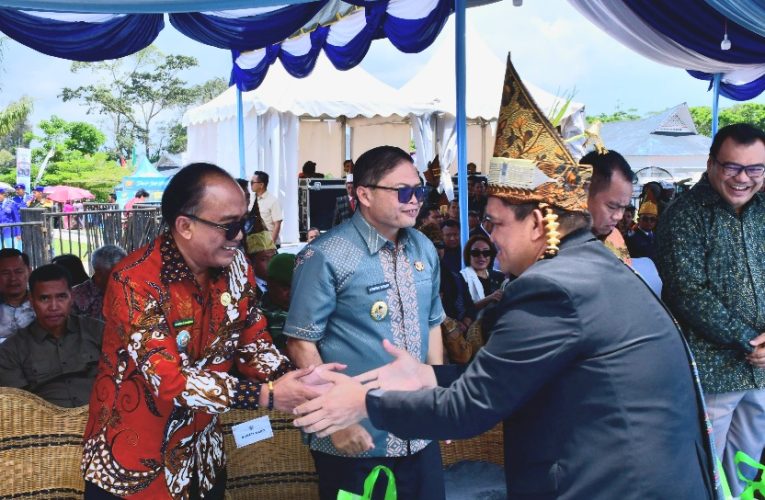 Pererat Sinergi Antar Daerah, Wabup Samosir Hadiri Hari Jadi ke-193 Kabupaten Simalungun