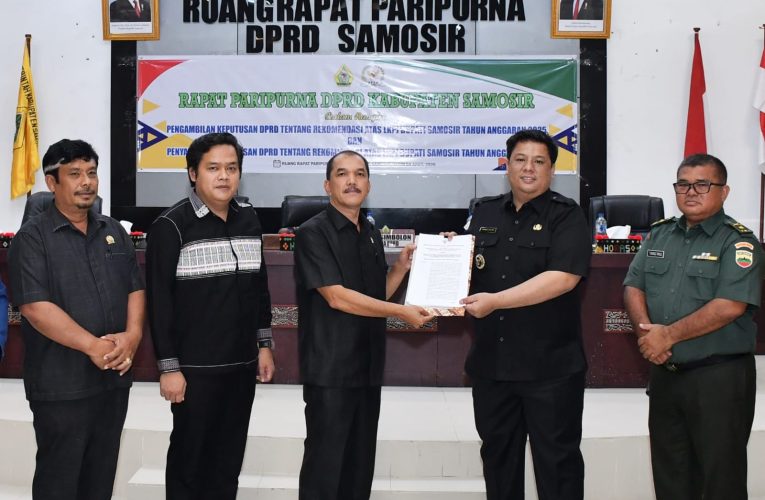 DPRD Sampaikan Rekomendasi Terhadap LKPJ Bupati Samosir Tahun Anggaran 2025