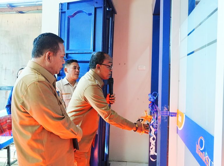 Wabup Samosir Resmikan Relokasi Bank Sumut KCP Onan Baru, Tekankan Peningkatan Plafon Permodalan UMKM