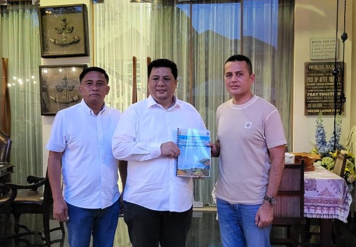 Perjuangkan Infrastruktur dan Keselamatan Transportasi Danau Toba, Bupati Samosir Temui Musa Rajekshah