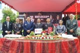 BUPATI SAMOSIR BERSAMA WABUP HADIRI UPACARA DAN SYUKURAN HUT BHAYANGKARA KE-77