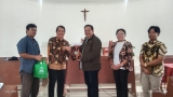 Pemkab Samosir dan LPPM UHN Tandatangani MoA Penetapan Desa Tanjungan Sebagai Desa Binaan Peternakan Babi.