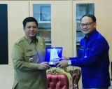 BUPATI SAMOSIR TERIMA AUDIENSI DEPUTI BIDANG KLIMATOLOGI BMKG