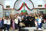 PENUTUPAN PESPARAWI, BUPATI BERSAMA WABUP SAMOSIR SERAHKAN PIALA BERGILIR KEPADA GEREJA HKBP PANGURURAN KOTA SEBAGAI JUARA UMUM