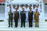 BUPATI SAMOSIR KUKUHKAN PASKIBRA KABUPATEN SAMOSIR