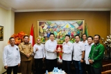 Bupati Samosir bertemu KADIN Kota Batam ajak berinvestasi di Samosir