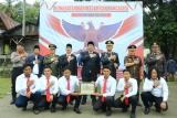Bupati Samosir Pimpin Upacara Peringatan Hari Kesaktian Pancasila yang Dirangkai Dengan Pemberian Piagam Penghargaan Kepada Kapolres Samosir