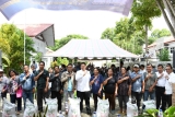 BUPATI SAMOSIR SERAHKAN BANTUAN PERTANIAN 